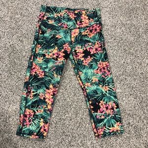 Old Navy high waisted, compression, crop leggings